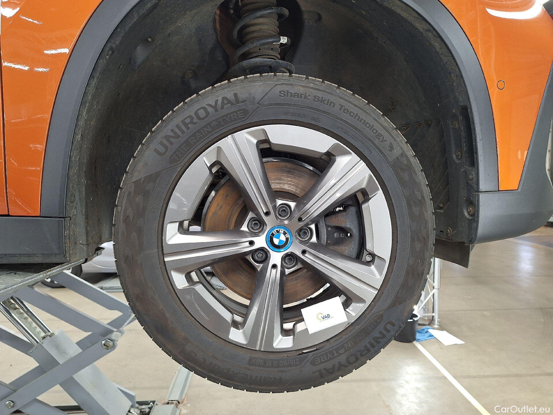  Bmw  X1 BMW,  '22 PHEV, BMW  xDrive25e (180 kW) 5d #35