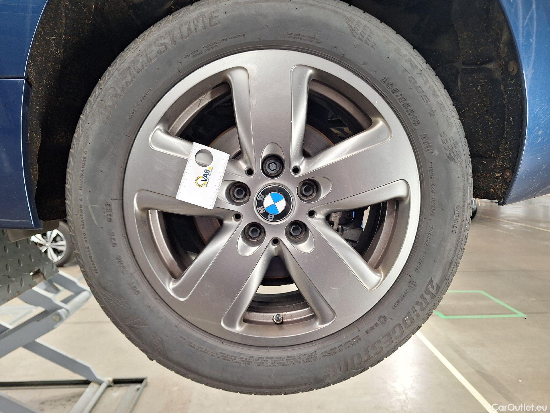  Bmw  Serie 1 BMW, 1-serie '19, BMW 1 Reeks Hatch 116d (85 kW) 5d #32