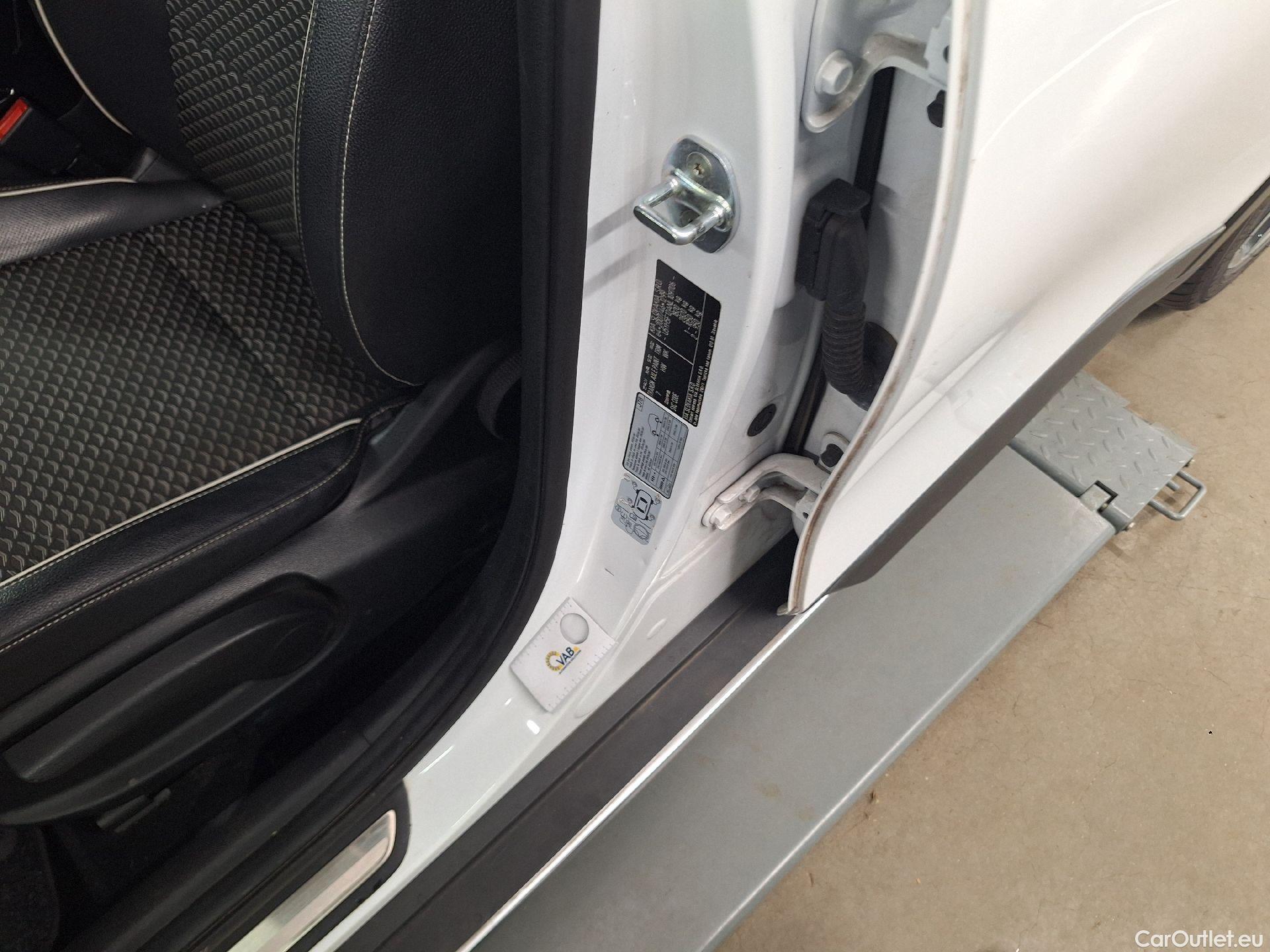  KIA  XCeed Kia,  '19, KIA  1.0 T-GDi 120 Pulse 5d #6
