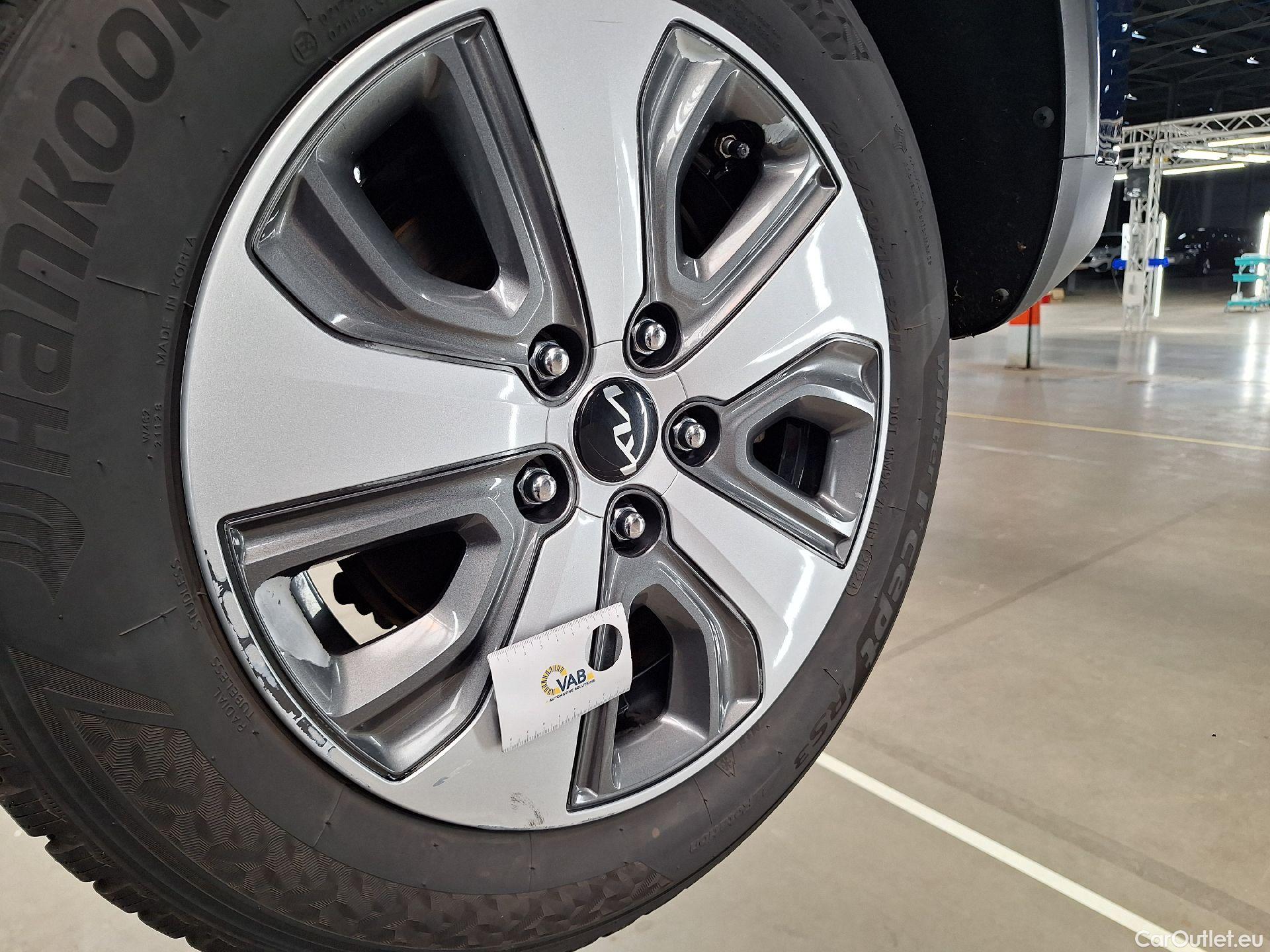  KIA  Niro Kia,  FL'19, KIA  Pure 1.6 GDi HEV 6DCT 5d #59