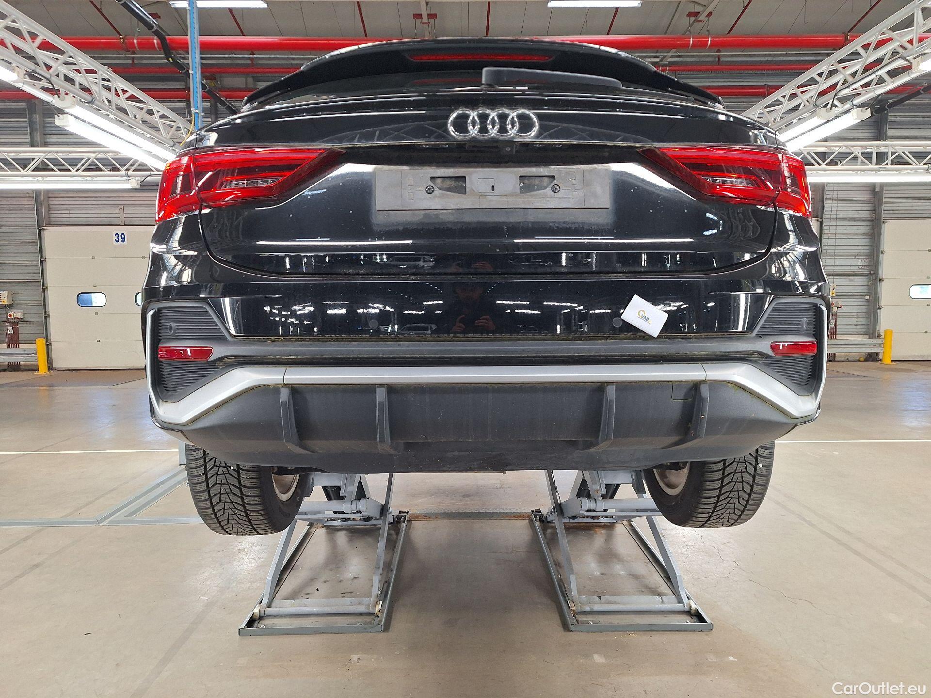  Audi  Q3 Audi,  SB '19, Audi  Sportback 35 TDI S tronic S Line Business  #9