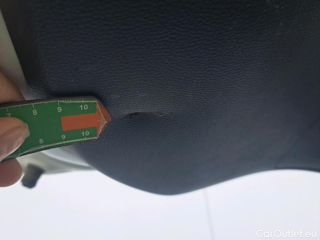  Toyota  Yaris Cross TOYOTA  / 2021 / 5P / todoterreno 1.5 120H Business Plus #18