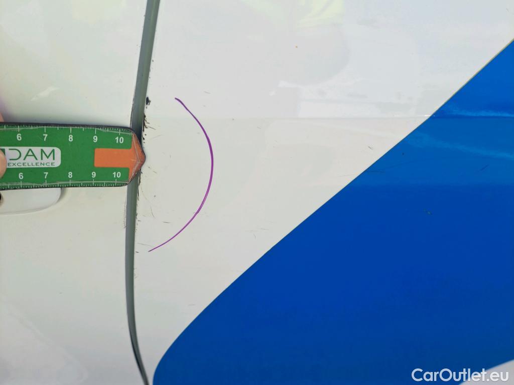  Toyota  Yaris Cross TOYOTA  / 2021 / 5P / todoterreno 1.5 120H Business Plus #8