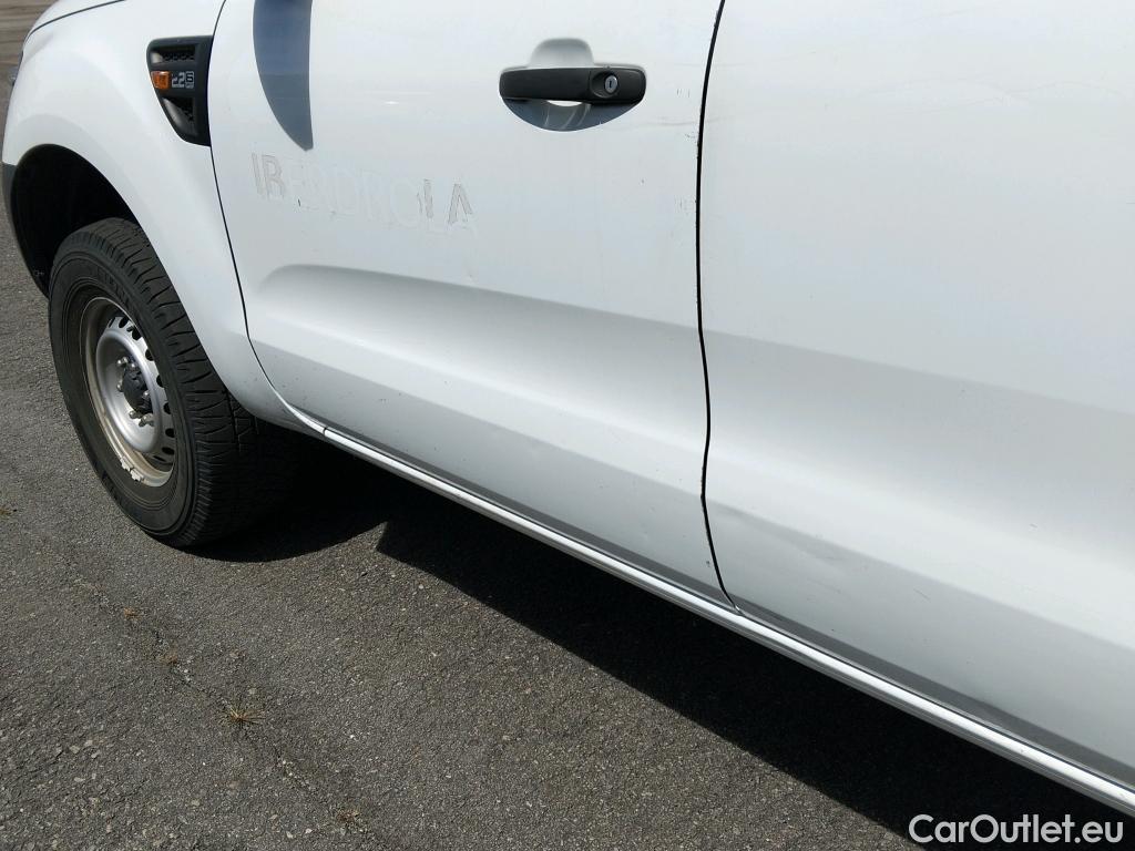  Ford  Ranger FORD  VU 4p 6G pickup 2.2 TDCi 150cv 4x4 Doble Cabina XL #10