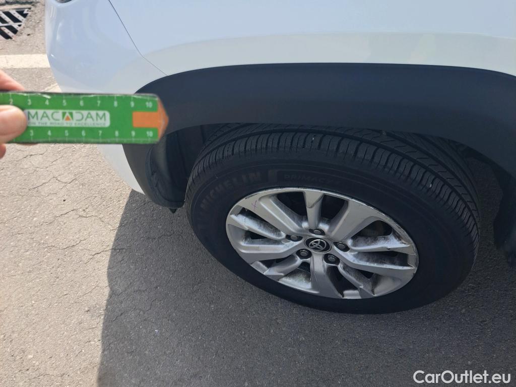  Toyota  Yaris Cross TOYOTA  / 2021 / 5P / todoterreno 1.5 120H Business Plus #9