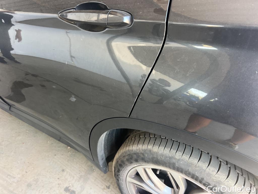  Bmw  X1 BMW  sDrive18iA #11