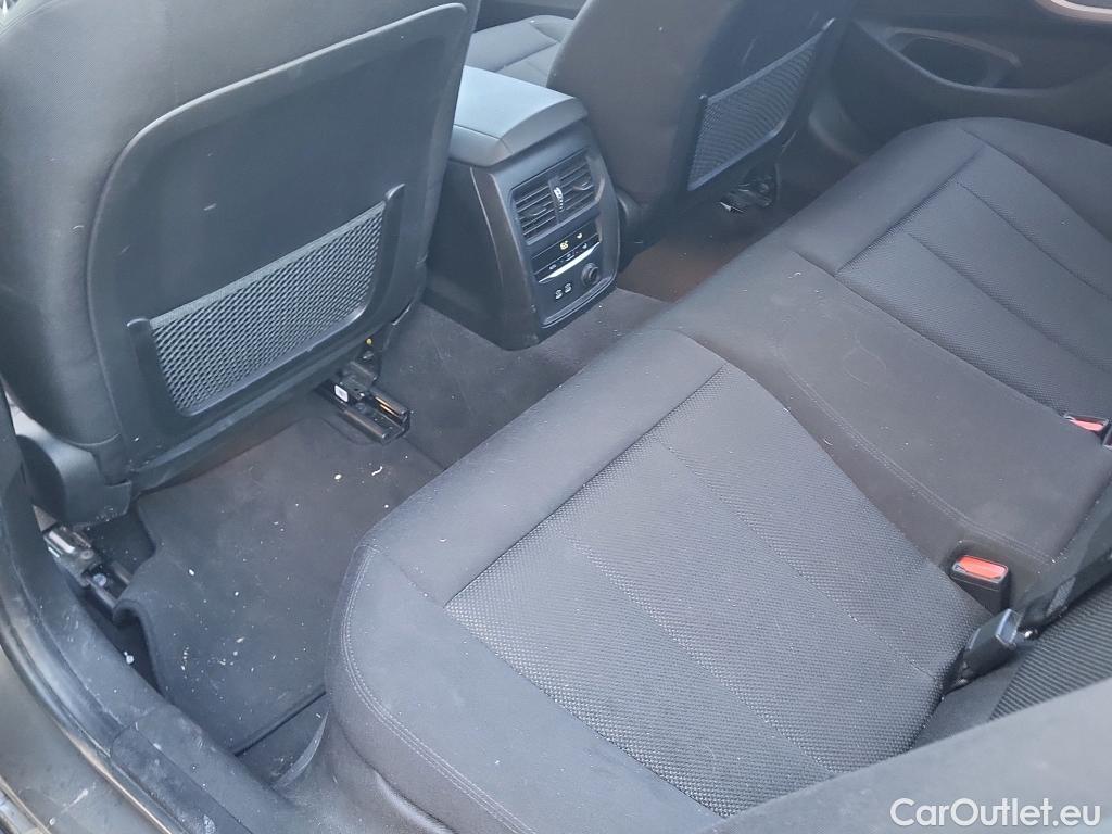  Bmw  Serie 3 BMW  / 2018 / 4P / sedán 318d #4