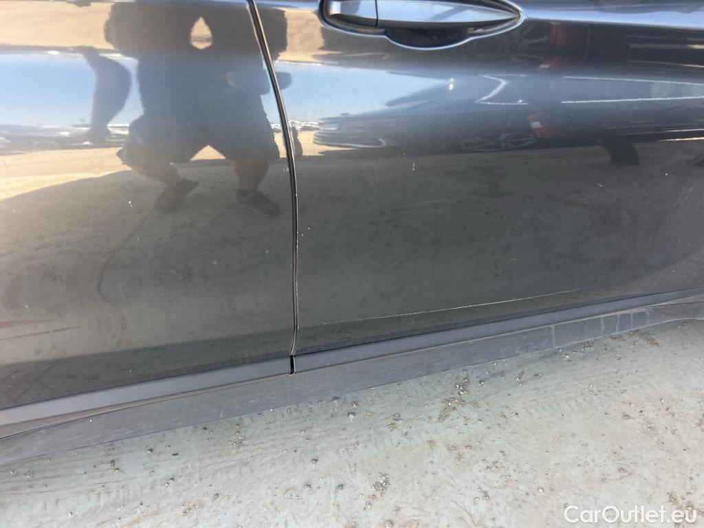  Bmw  X1 BMW  sDrive18iA #9
