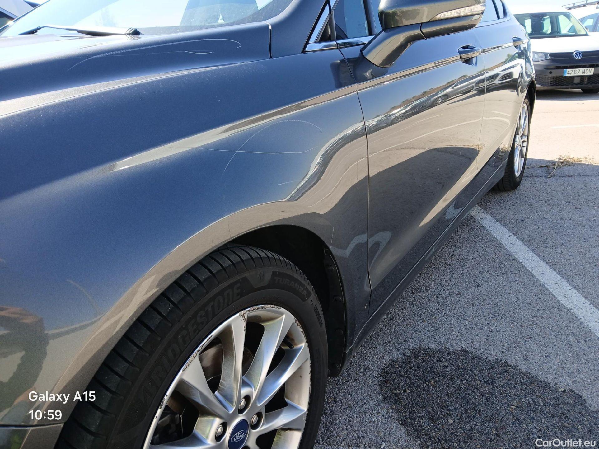  Ford  Mondeo FORD  / 2014 / 5P / berlina con portón 2.0 TDCi 110kW (150CV) Titanium #21