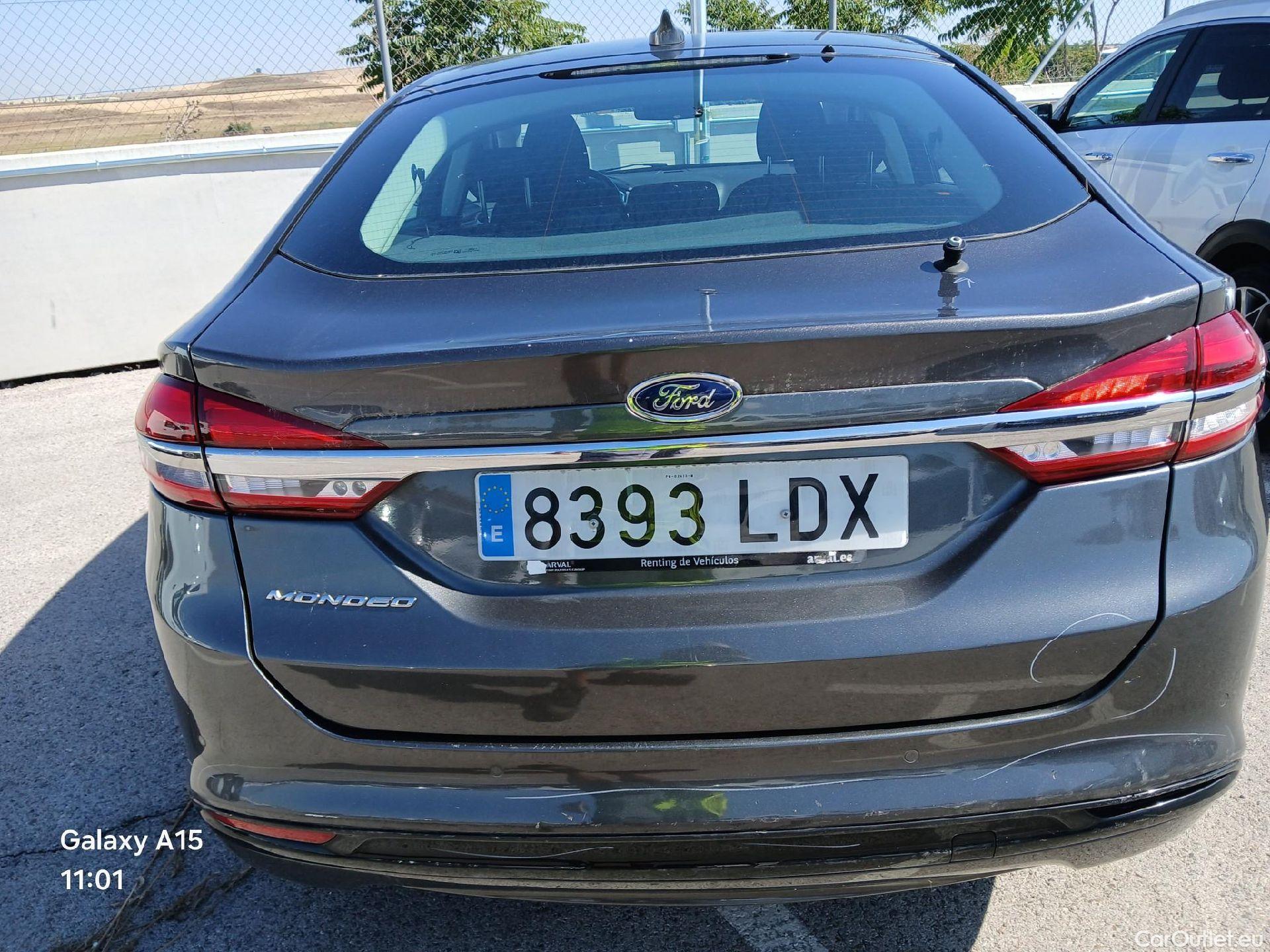  Ford  Mondeo FORD  / 2014 / 5P / berlina con portón 2.0 TDCi 110kW (150CV) Titanium #35