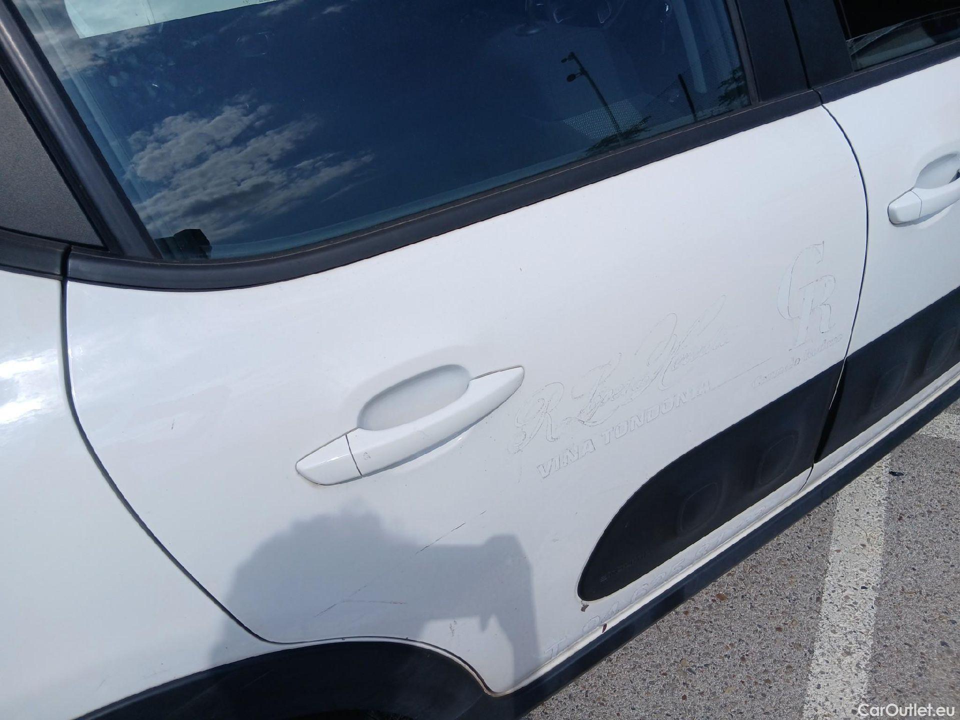  Citroen  C3 CITROEN  / 2016 / 5P / berlina con portón PureTech 60KW (82CV) FEEL (CX) #41