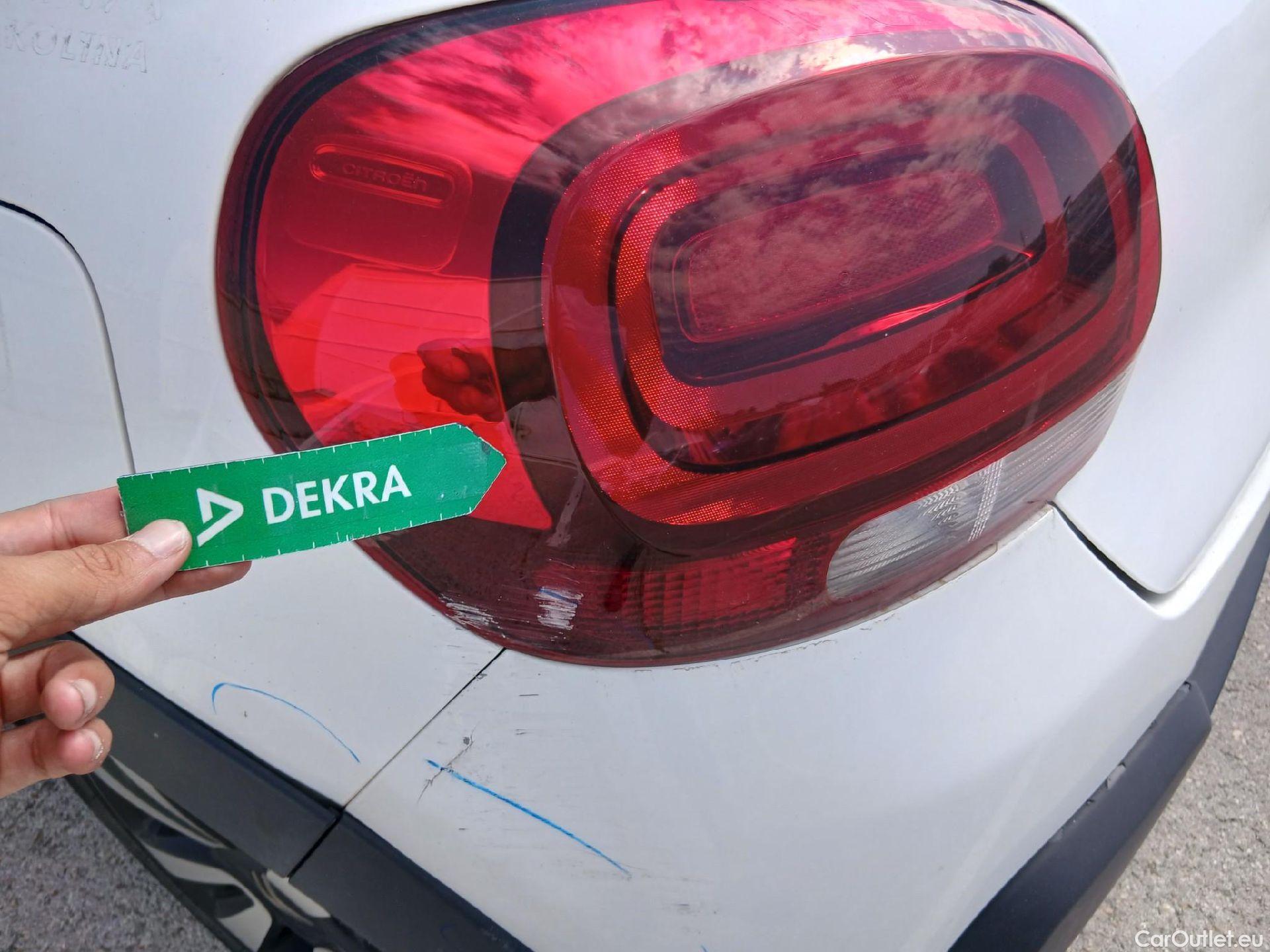  Citroen  C3 CITROEN  / 2016 / 5P / berlina con portón PureTech 60KW (82CV) FEEL (CX) #27