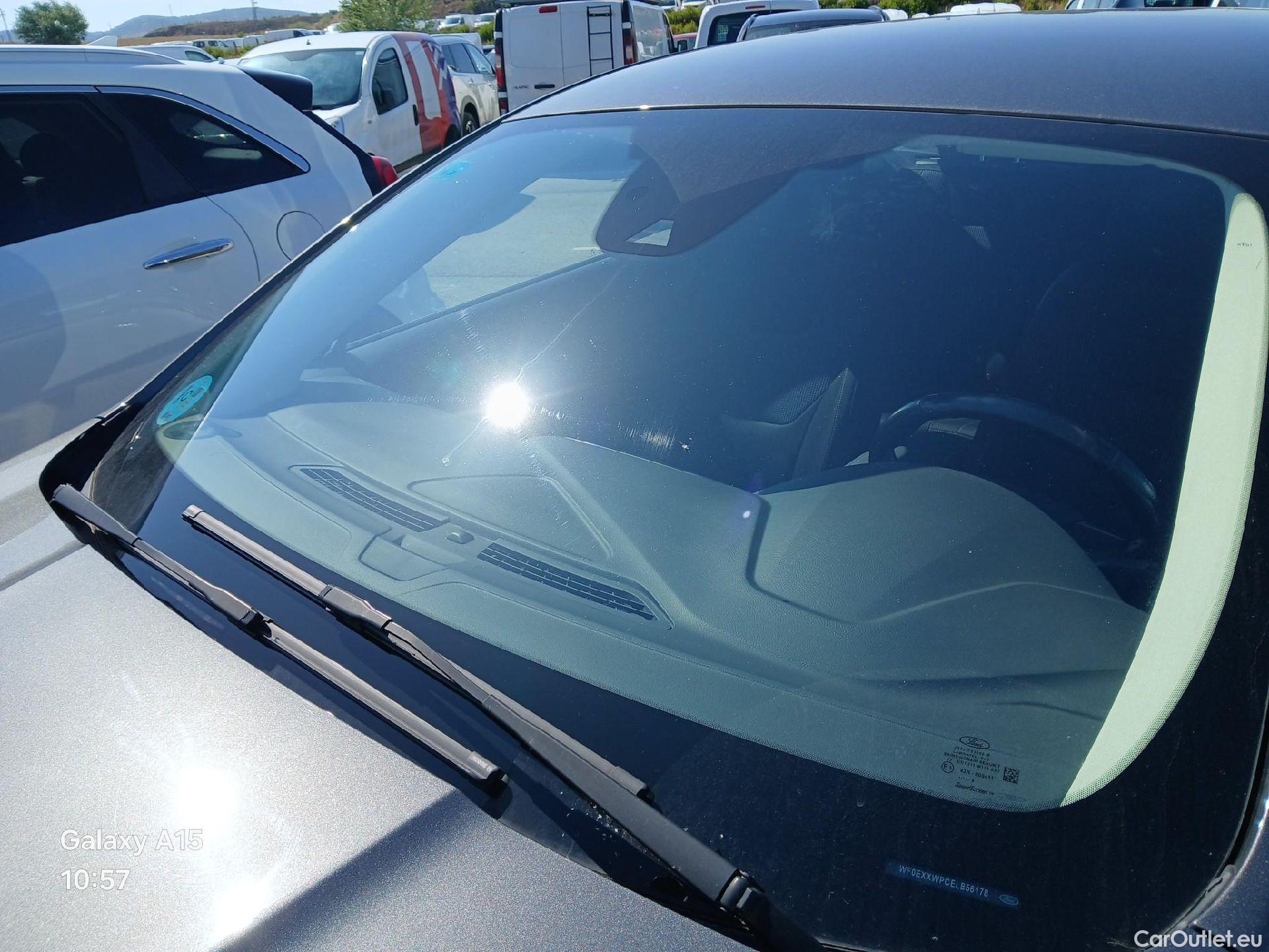  Ford  Mondeo FORD  / 2014 / 5P / berlina con portón 2.0 TDCi 110kW (150CV) Titanium #17