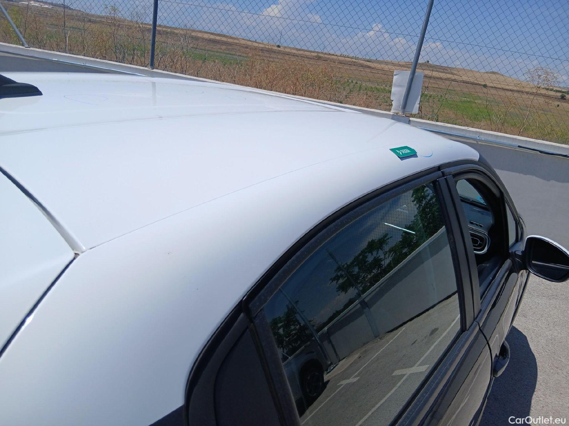  Citroen  C3 CITROEN  / 2020 / 5P / berlina con portón PureTech 60KW (83CV) Feel Pack #30