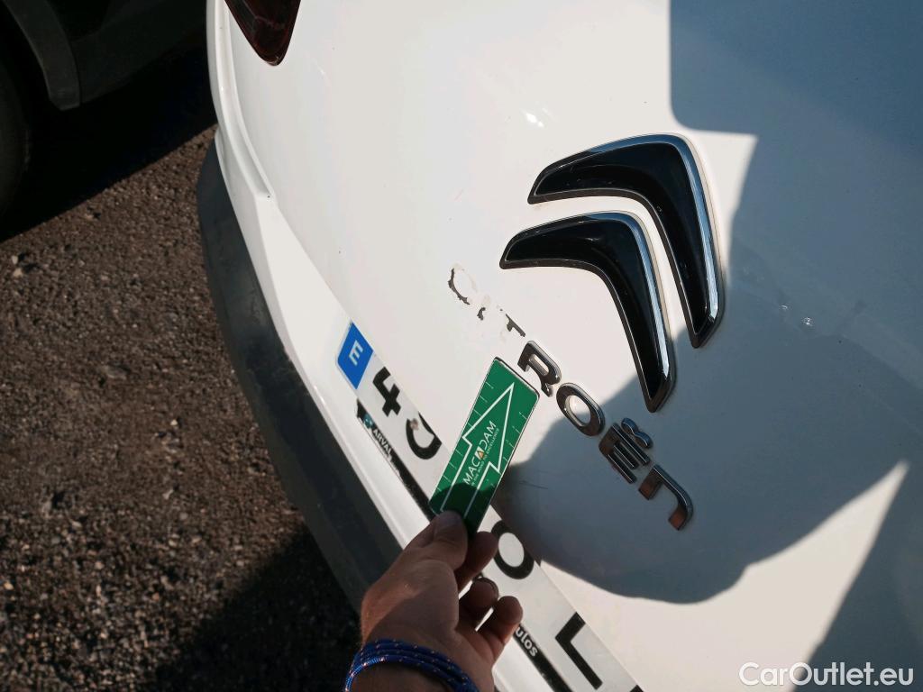  Citroen  C4 Cactus CITROEN  / 2018 / 5P / berlina con portón BlueHDi 100 S&S Feel #25