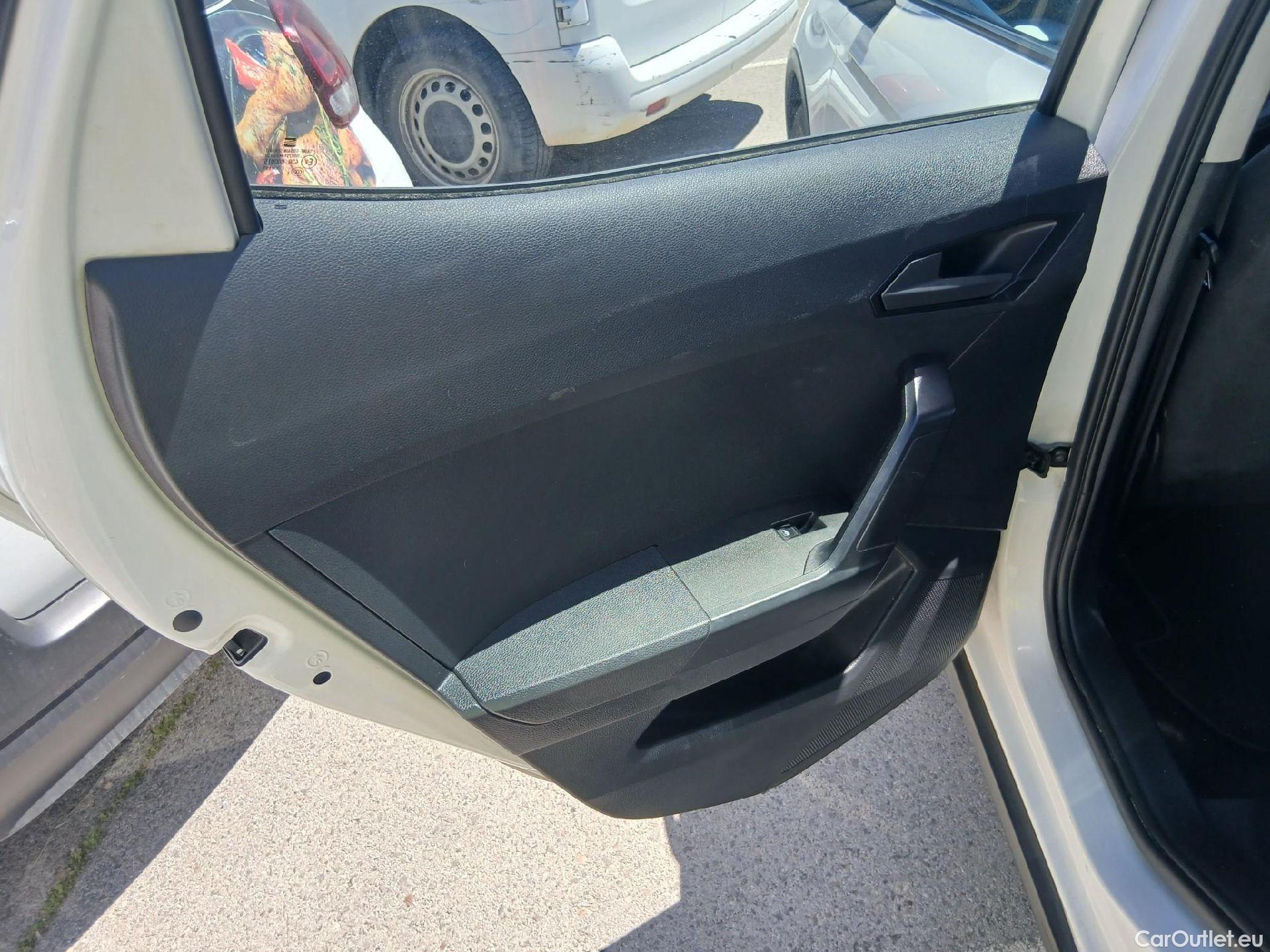  Seat  Arona SEAT  / 2021 / 5P / todoterreno 1.0 TSI 70kW (95CV) Reference #19