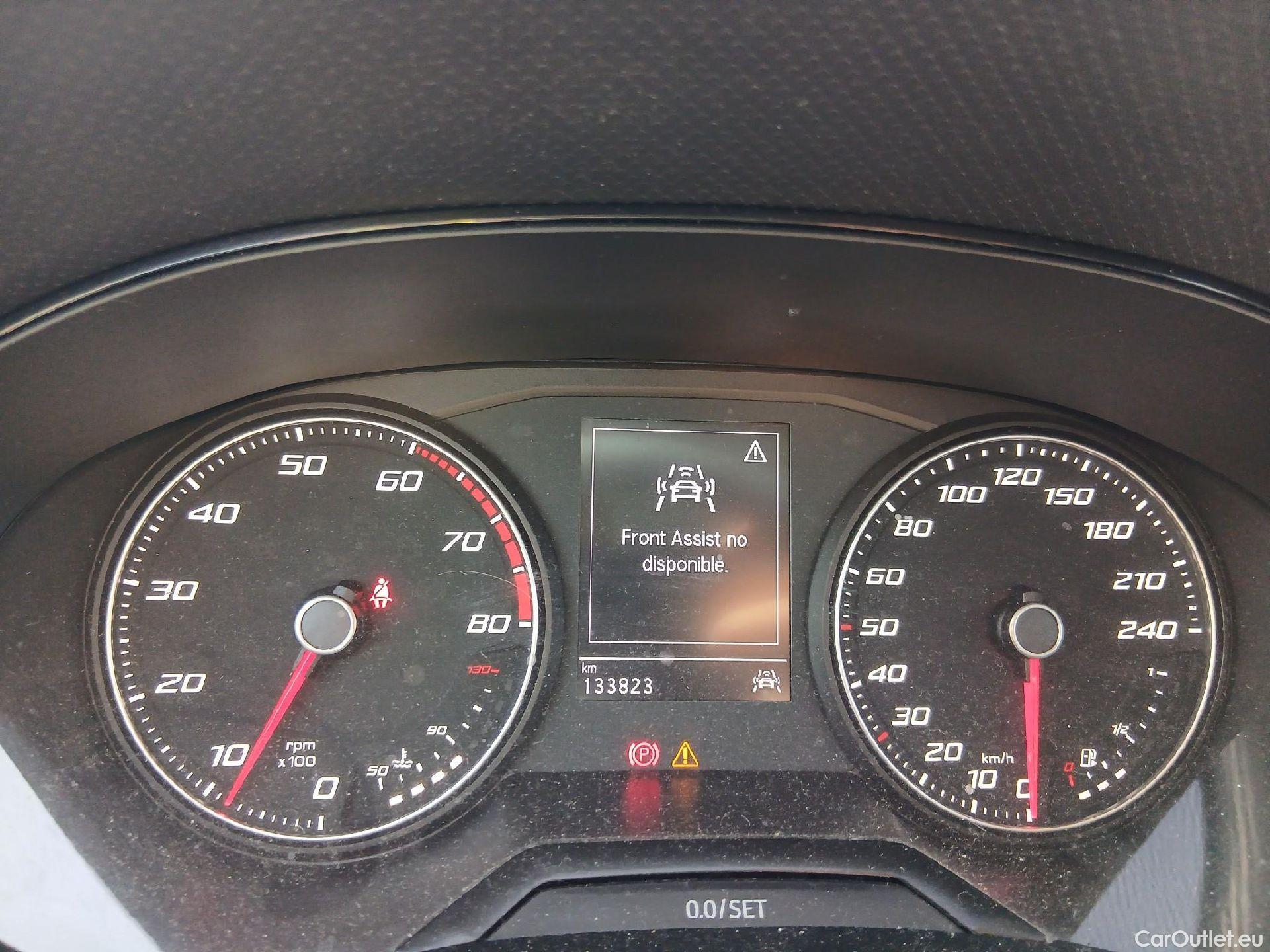  Seat  Ibiza SEAT  / 2017 / 5P / berlina con portón 1.0 MPI 59kW (80CV) Reference Plus(SP) #1