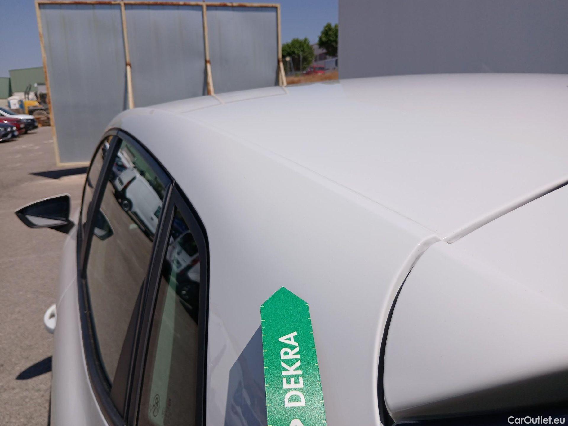  Seat  Ibiza SEAT  / 2017 / 5P / berlina con portón 1.0 TSI 81kW (110CV) Style #27