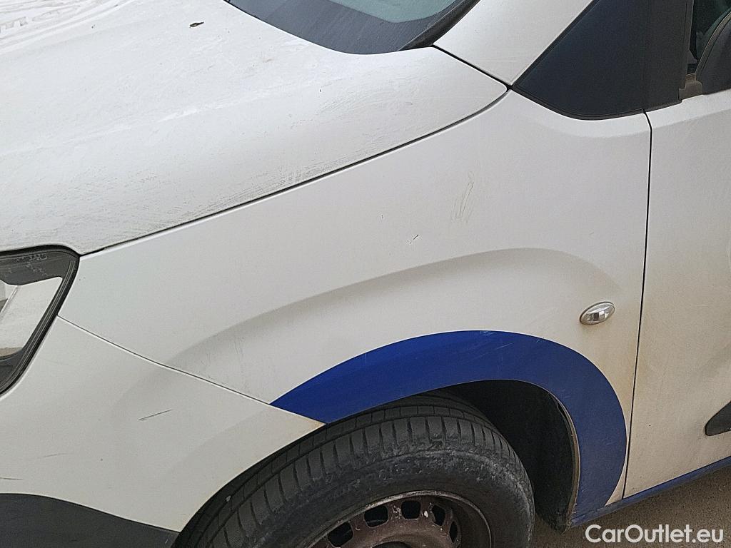  Citroen  Berlingo CITROEN  / 2018 / 3P / furgón derivado de turismo Talla M BlueHDi 100 CONTROL #30
