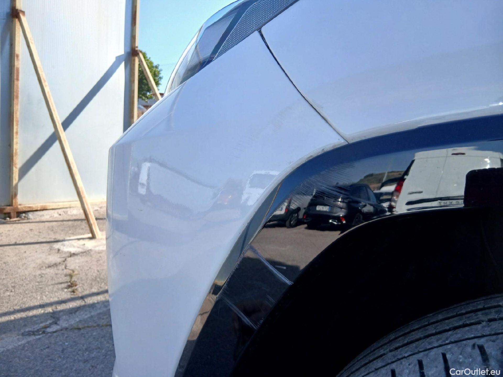  Toyota  RAV4 TOYOTA  / 2018 / 5P / todoterreno 2.5l PLUG-IN 300PH (e-CVT) Advance #11