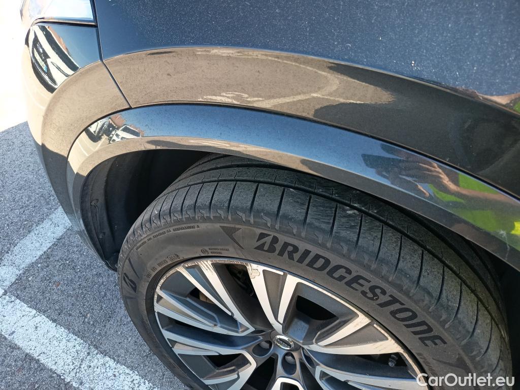  Volvo  XC90 VOLVO  / 2019 / 5P / todoterreno 2.0 T8 AWD Recharge Inscription Auto #35