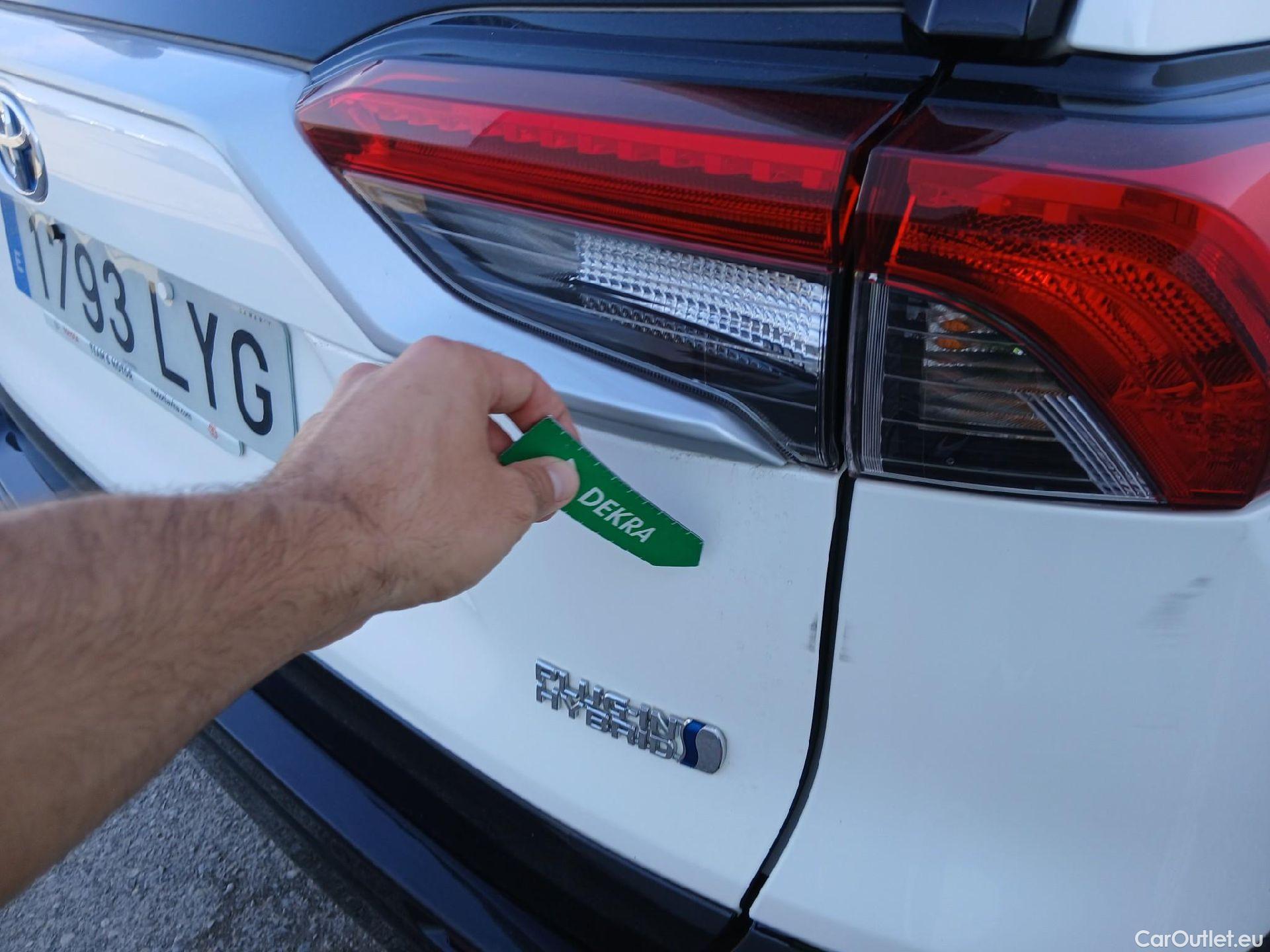  Toyota  RAV4 TOYOTA  / 2018 / 5P / todoterreno 2.5l PLUG-IN 300PH (e-CVT) Advance #29