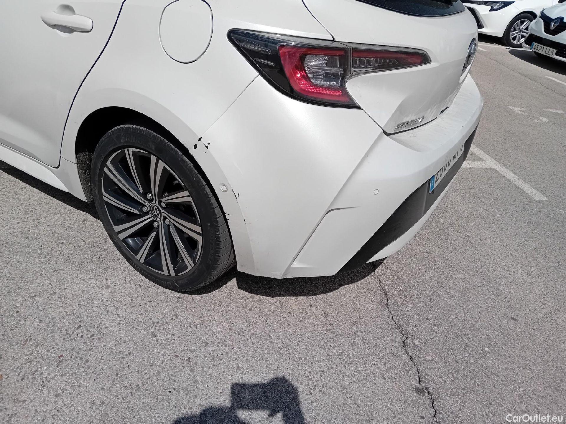  Toyota  Corolla TOYOTA  / 5P / 1.8 125H STYLE E-CVT #16