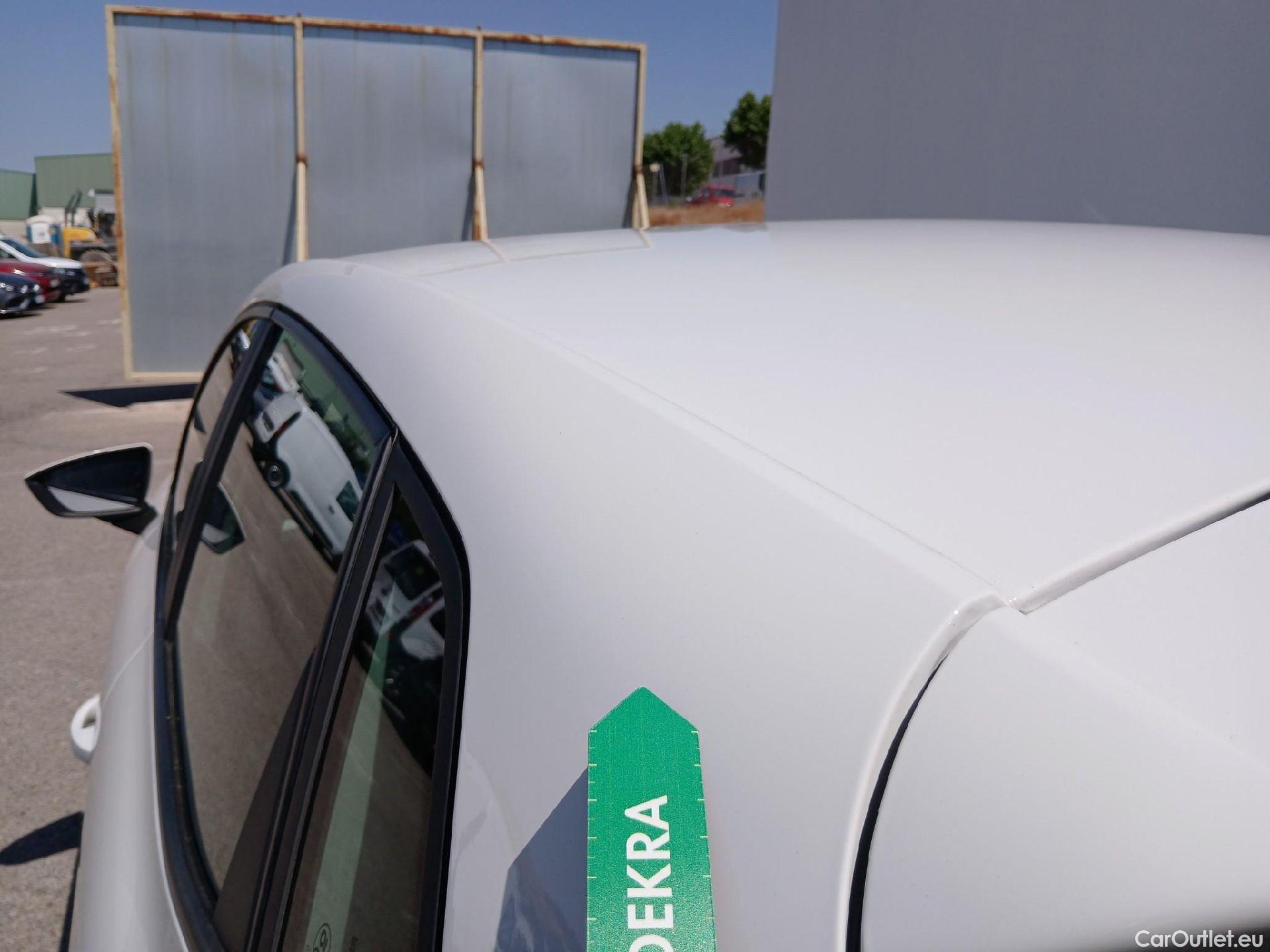  Seat  Ibiza SEAT  / 2017 / 5P / berlina con portón 1.0 TSI 81kW (110CV) Style #29