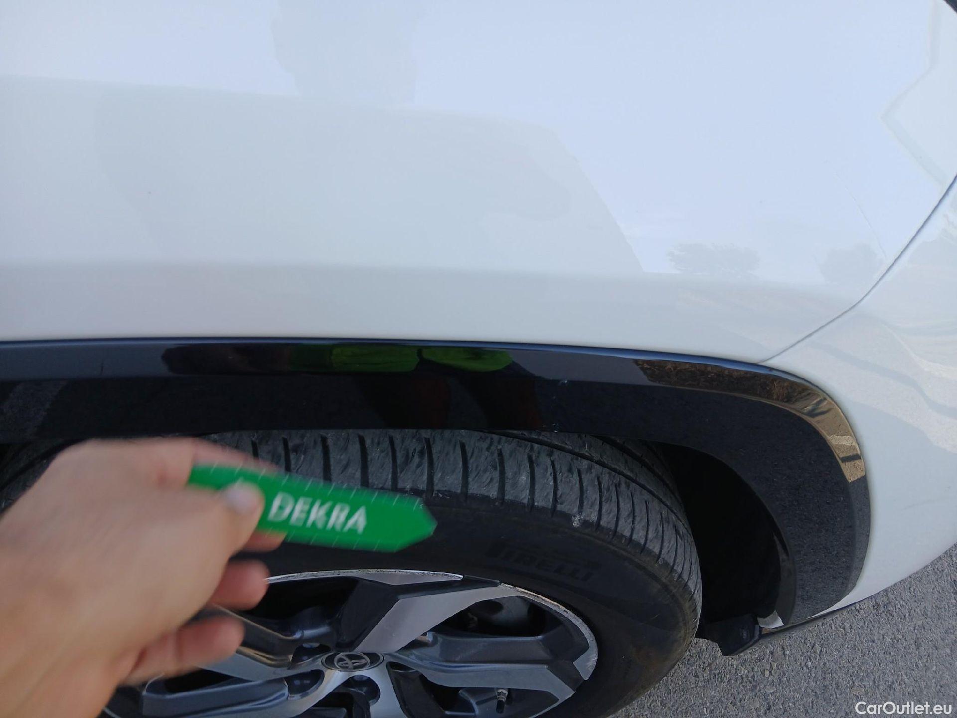  Toyota  RAV4 TOYOTA  / 2018 / 5P / todoterreno 2.5l PLUG-IN 300PH (e-CVT) Advance #44