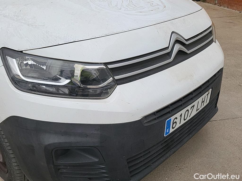  Citroen  Berlingo CITROEN  / 2018 / 3P / furgón derivado de turismo Talla M BlueHDi 100 CONTROL #18