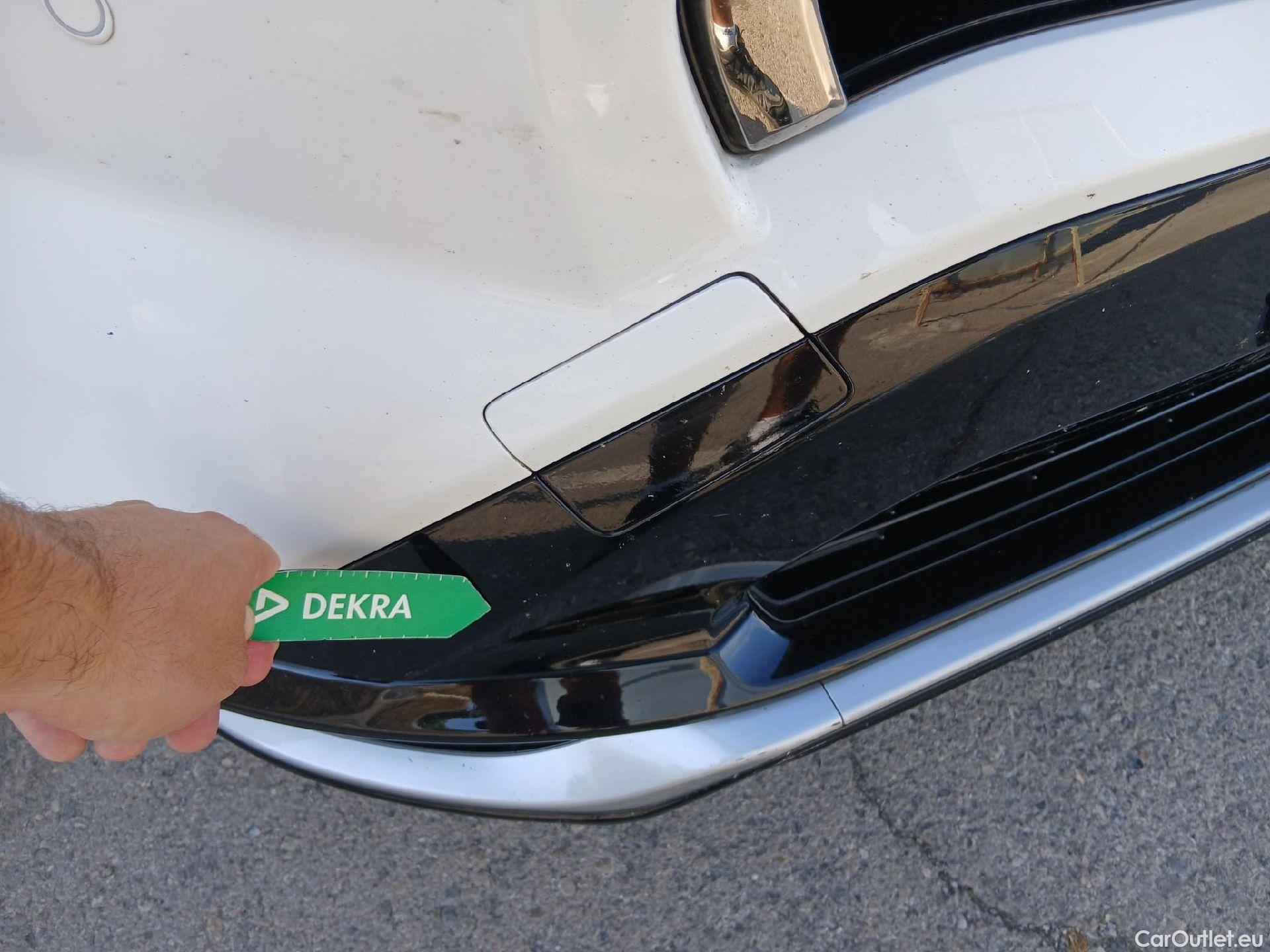  Toyota  RAV4 TOYOTA  / 2018 / 5P / todoterreno 2.5l PLUG-IN 300PH (e-CVT) Advance #5