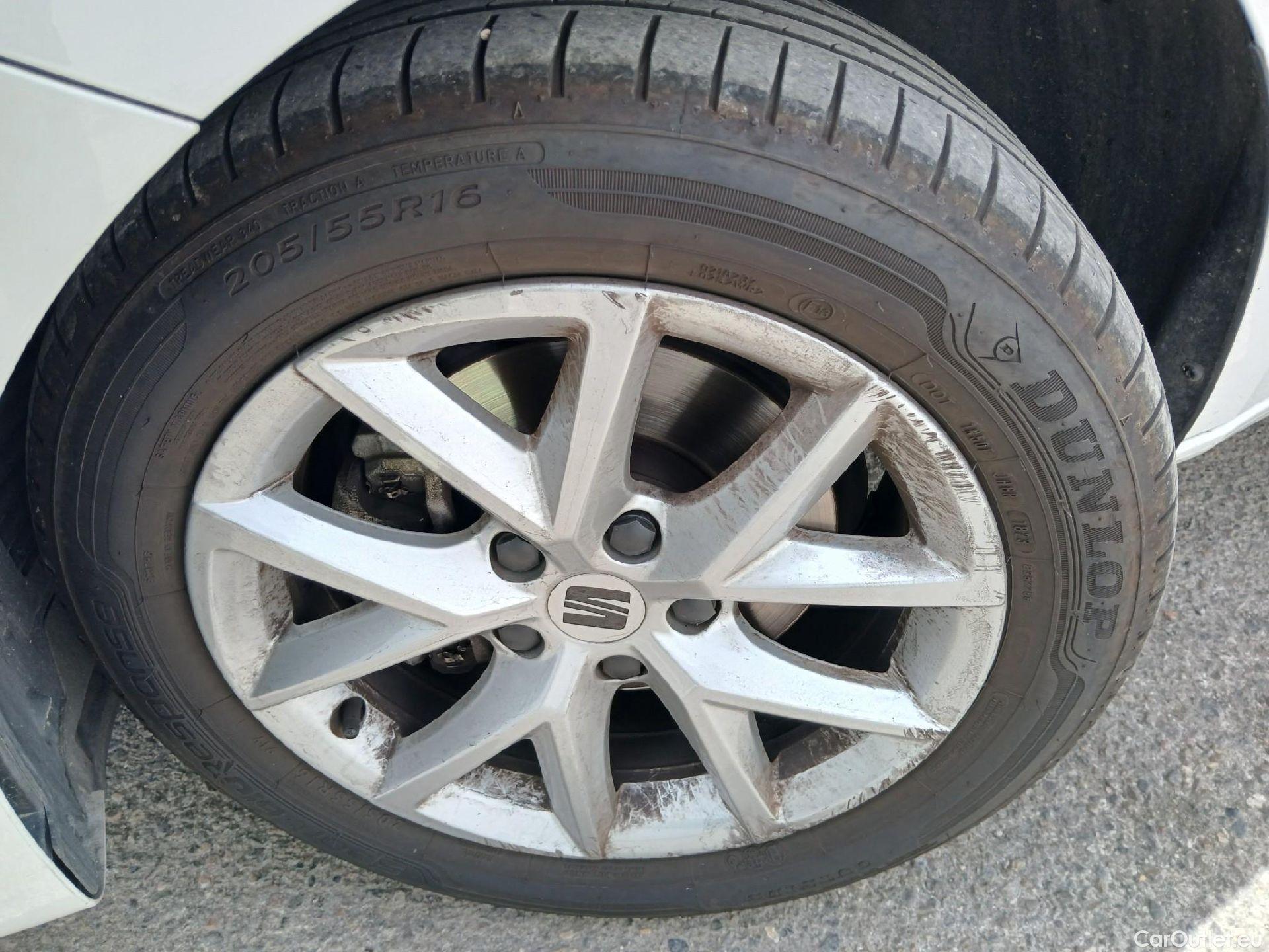  Seat  Leon  Style XL 2.0 TDI 150CV AT7 E6d #14