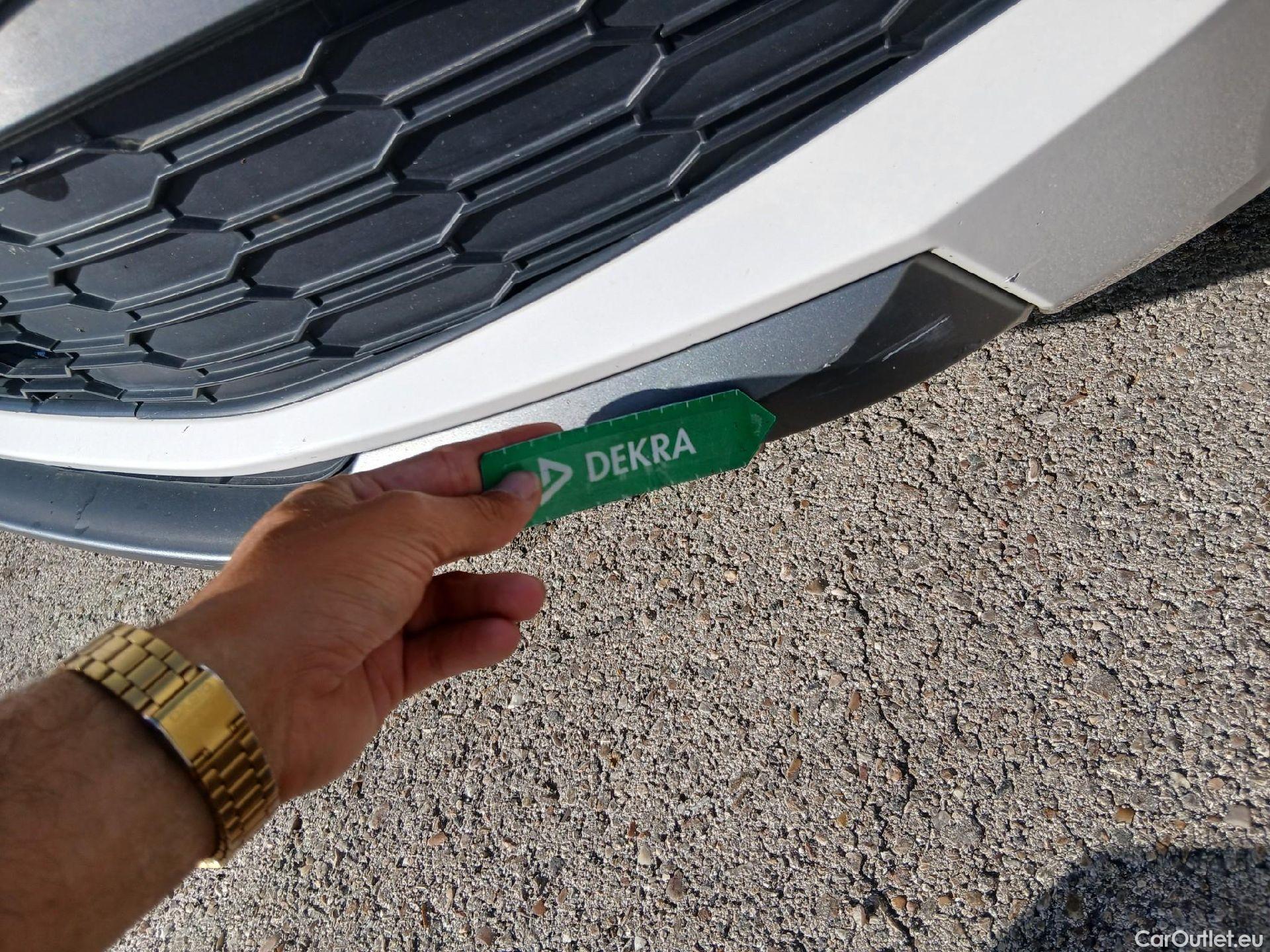  Skoda  KAMIQ SKODA  1.0 TSI 81kW (110CV) DSG Ambition #7