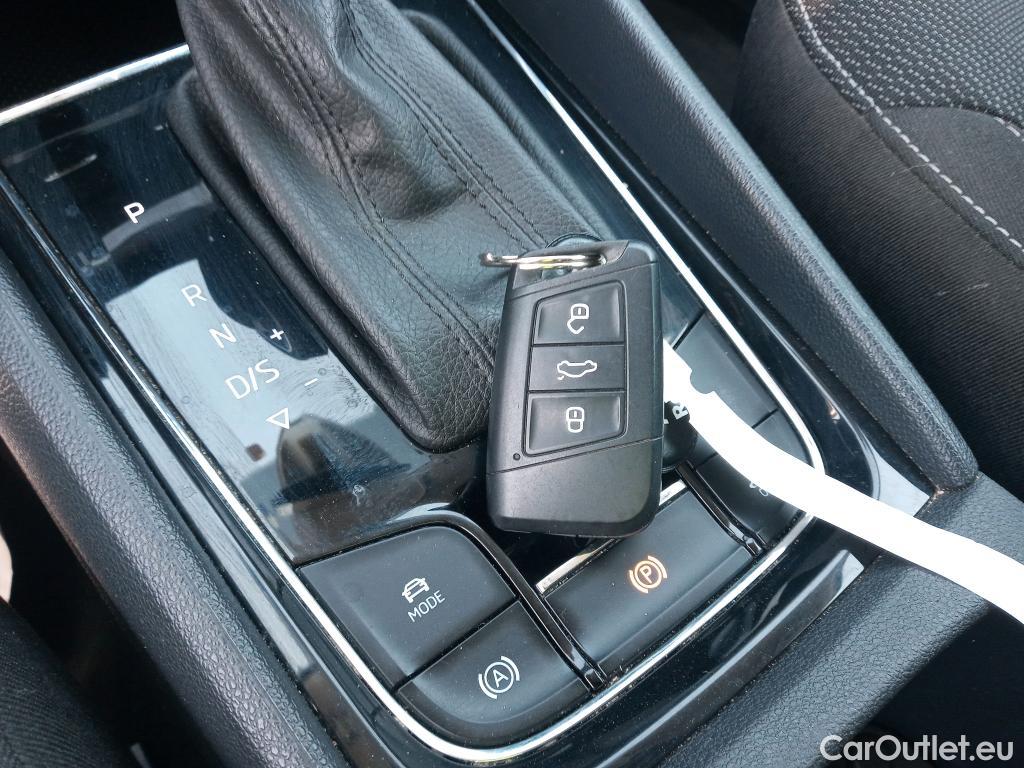  Skoda  Kodiaq SKODA  / 2021 / 5P / todoterreno 2.0 TDI 110KW (150cv) DSG 4x2 Ambition #4