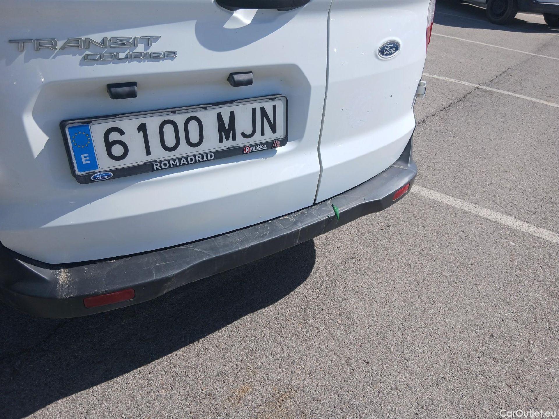 Ford  Transit FORD  Courier/2014/4P/furgón der.turis Van 1.5 TDCi 74kW Trend #19