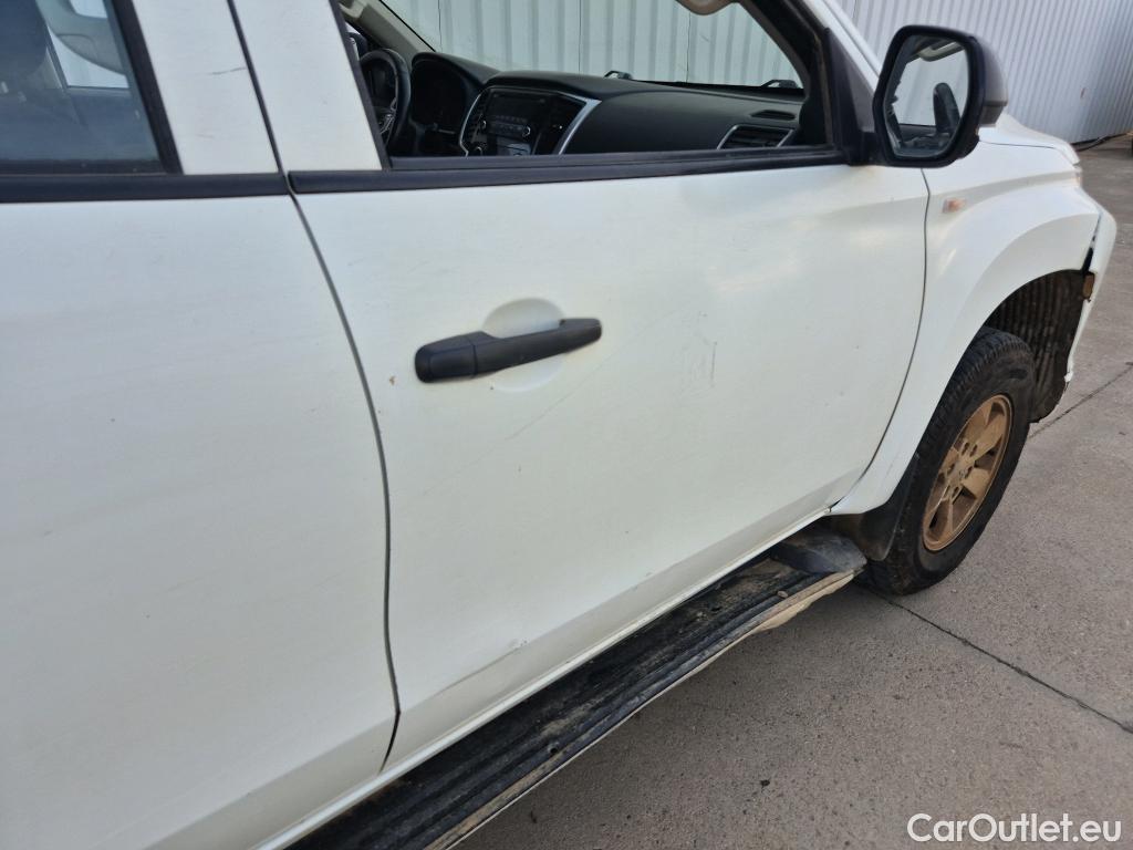  Mitsubishi  L200 MITSUBISHI  / 2019 / 4P / pickup C/C 220 DI-D M-Pro #26