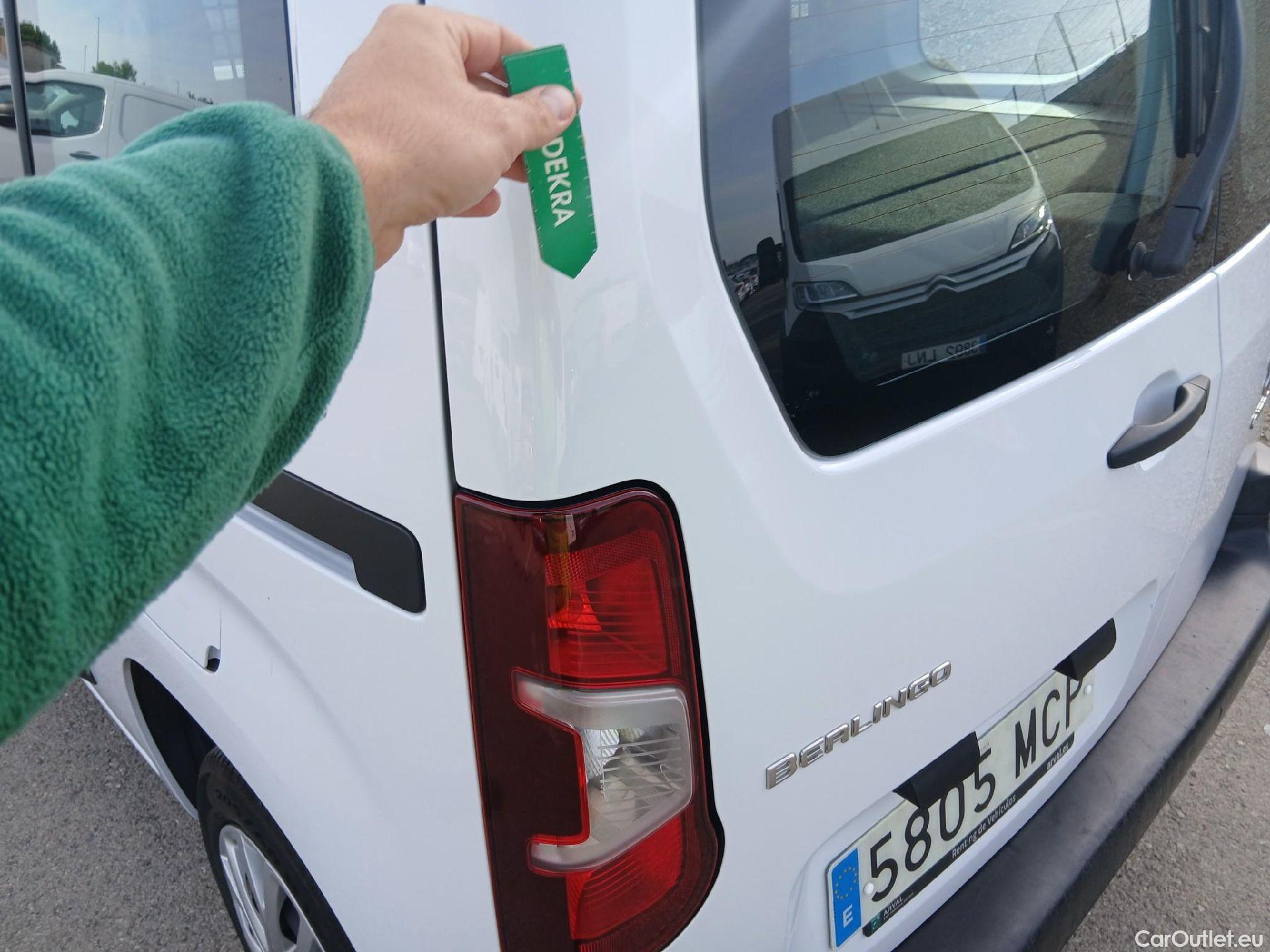  Citroen  Berlingo CITROEN  / 2018 / 4P / combi Talla M BlueHDi 100 S&S LIVE PACK BUSINE (AC) #12