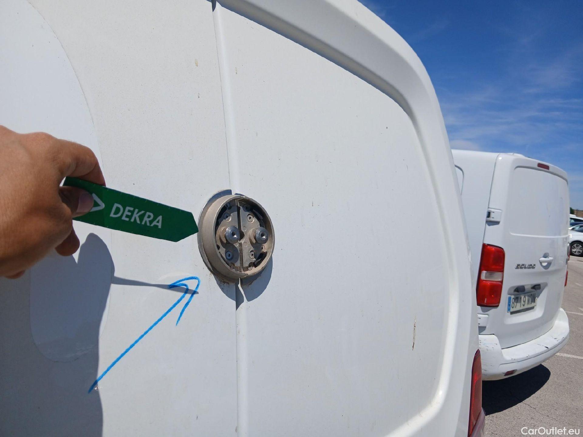  Citroen  Berlingo CITROEN  / 2018 / 4P / furgón derivado de turismo Talla M BlueHDi 100 CLUB #14