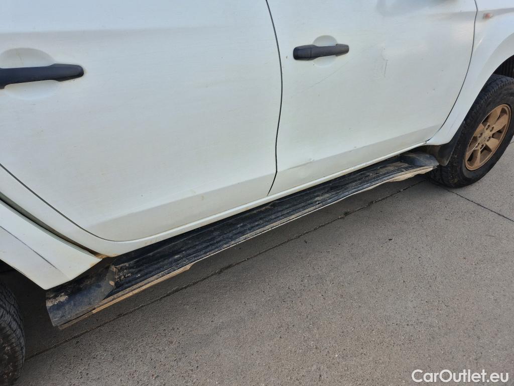  Mitsubishi  L200 MITSUBISHI  / 2019 / 4P / pickup C/C 220 DI-D M-Pro #50