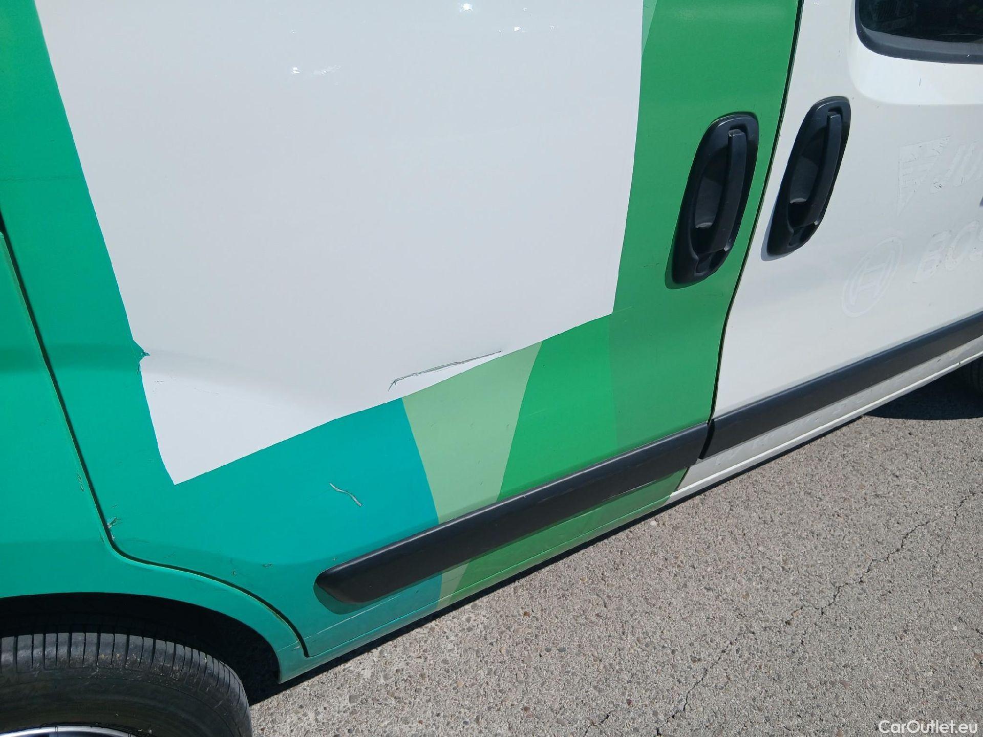  Fiat  Fiorino FIAT  / 2016 / 3P / furgón derivado de turismo Cargo Base N1 1.3 MJet 59 kW (80 CV) #41