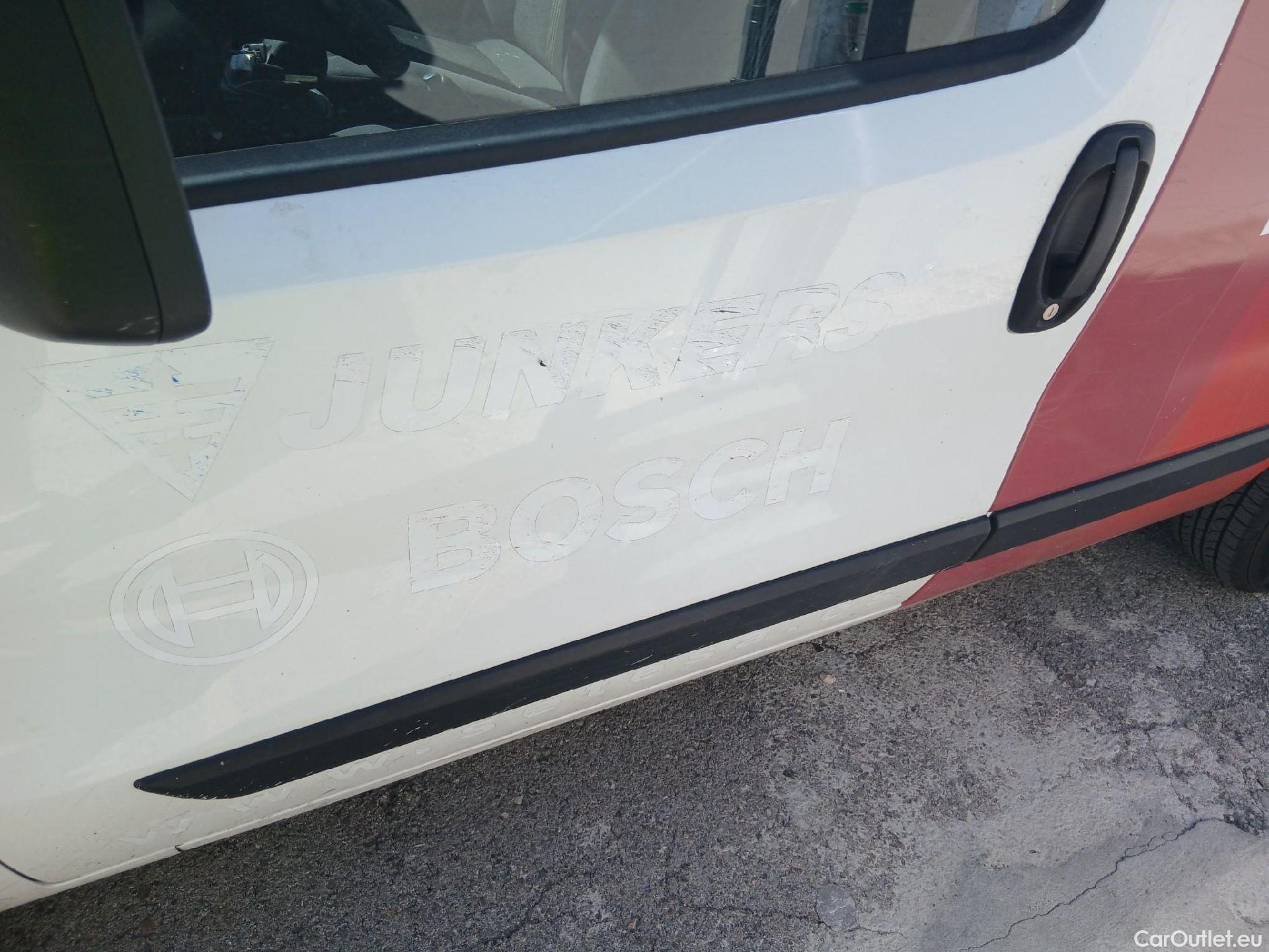 Fiat  Fiorino FIAT  / 2016 / 3P / furgón derivado de turismo Cargo Base N1 1.3 MJet 59 kW (80 CV) #25
