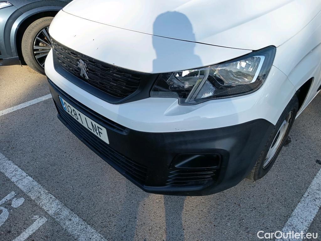 Peugeot  Partner PEUGEOT  / 2018 / 3P / furgón derivado de turismo Pro Standard 600kg BlueHDi 73kW (AC) #12
