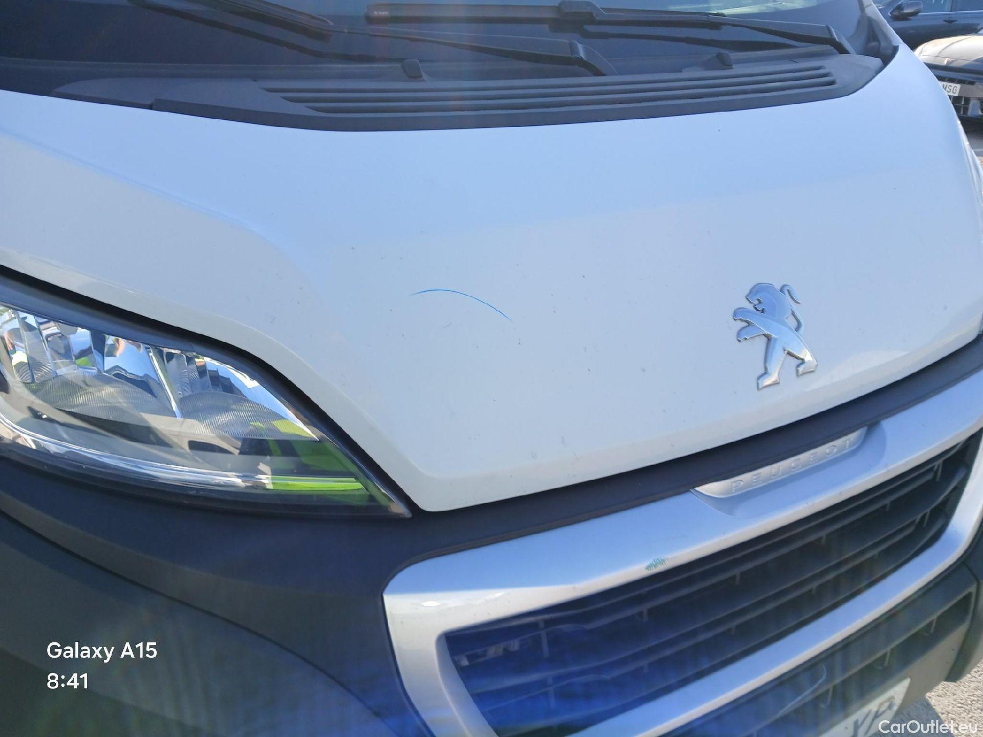  Peugeot  Boxer PEUGEOT  / 2014 / 4P / furgón 330 L1 H1 BHDI 88kW (120CV) S&S 6 Vel. M #34