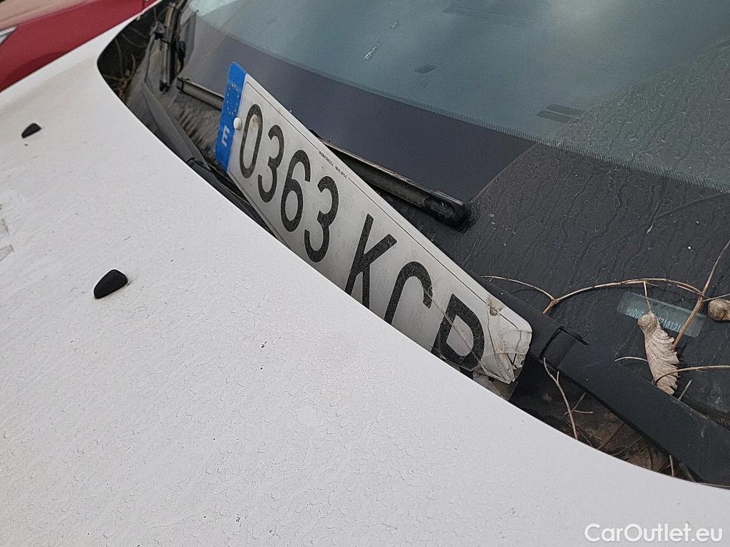  Toyota  Proace TOYOTA  / 2016 / 4P / furgón FU. MEDIO (L1) 2.0D 90kW COMFORT CARGA + #27