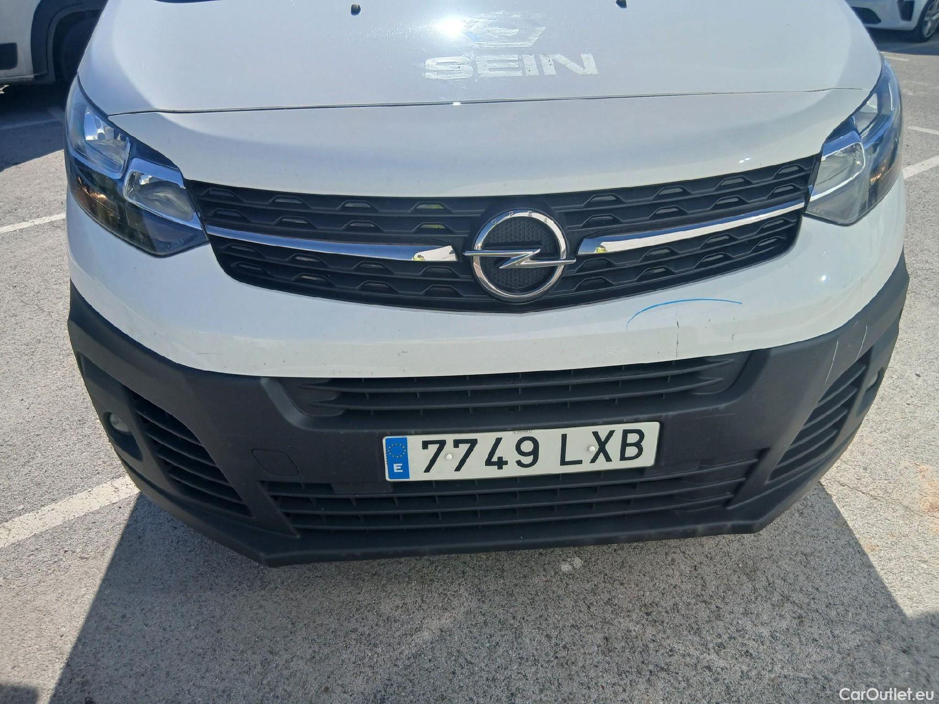  Opel  Vivaro OPEL -e / 2019 / 4P / furgón BEV 330 Select L Std #37