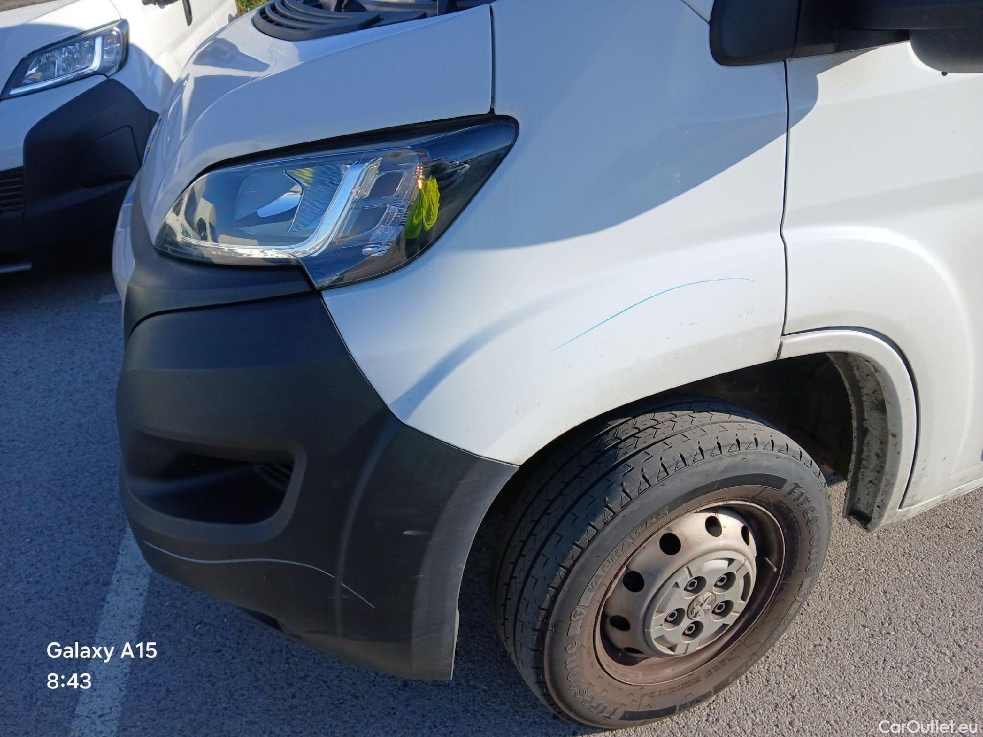  Peugeot  Boxer PEUGEOT  / 2014 / 4P / furgón 330 L1 H1 BHDI 88kW (120CV) S&S 6 Vel. M #38