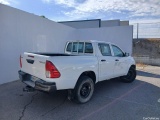  Toyota  Hilux TOYOTA  / 2016 / 4P / pickup 2.4 D-4D Cabina Doble GX #2