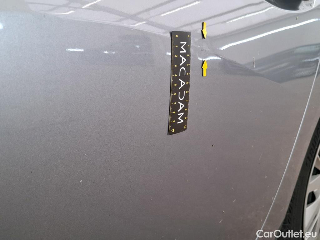  Peugeot  208  Premium 1.5 HDi 100CV BVM6 E6d #2