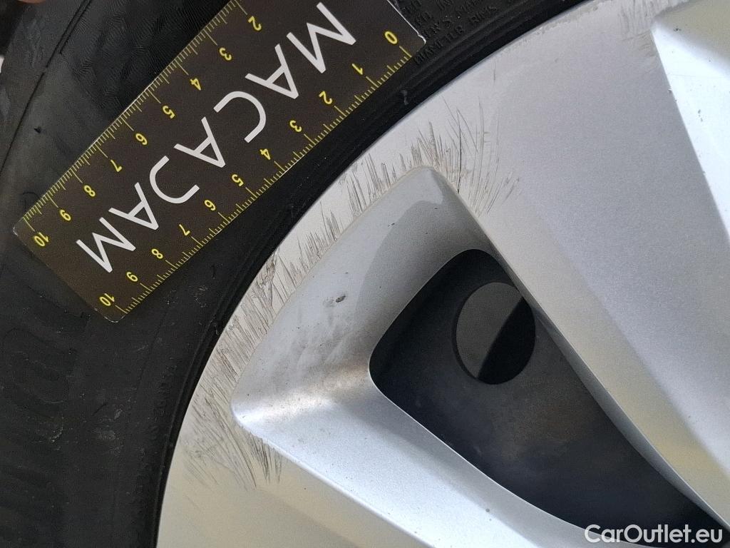  Renault  Clio  V Société Air Nav 1.5 dCi 85CV BVM6 E6dT #94