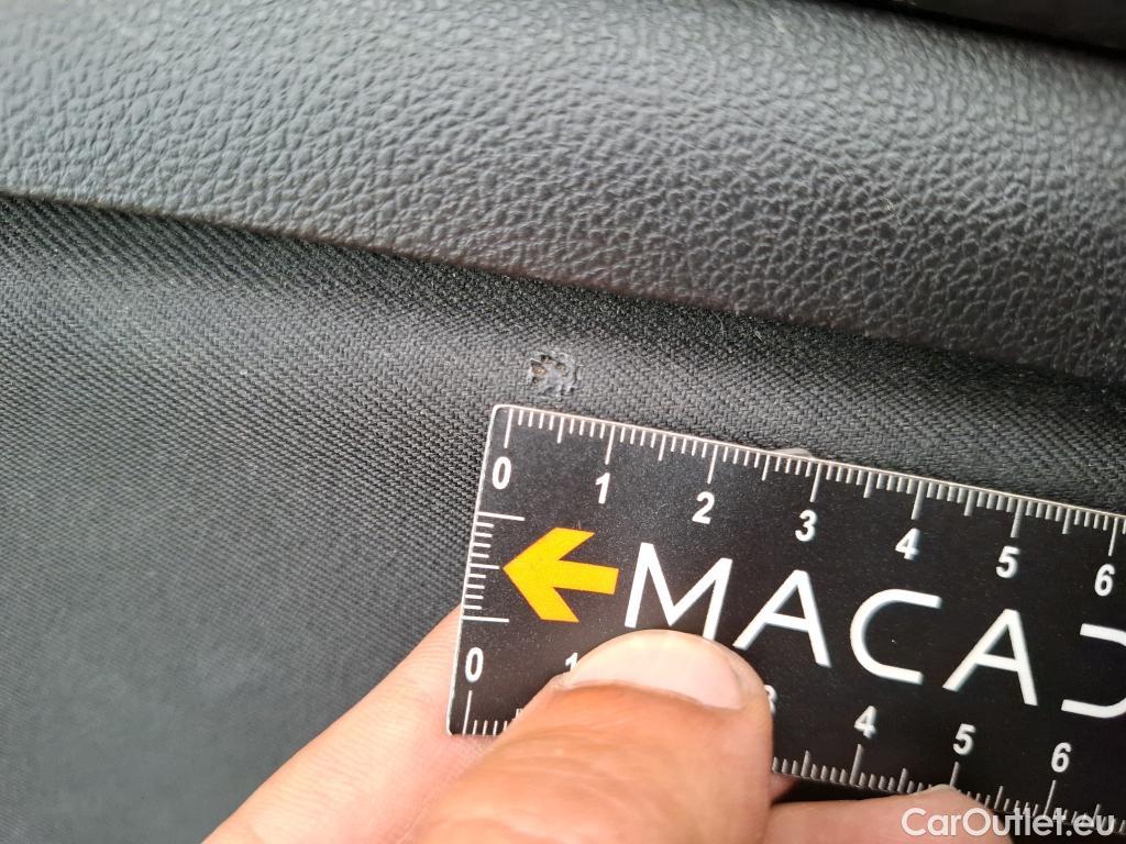  Renault  Megane  IV Berline 5pt. Société Air 1.5 dCi 90CV BVM6 E6 #22